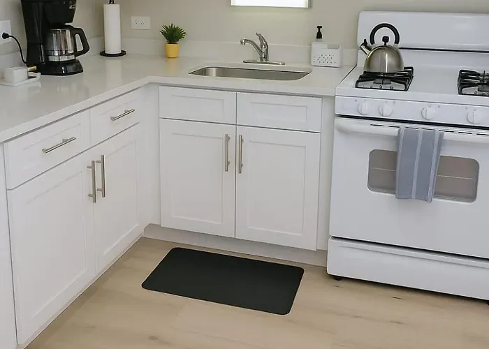 Apartamento Cozy 2br Near Parks & Shops - Kimball A2